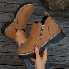 Calvora - Sophisticated Boots For City Commutes — view 10 of 10