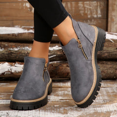 Calvora - Sophisticated Boots For City Commutes — view 3 of 10