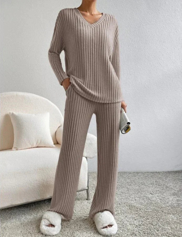 Ondrelle - V Neck Sweater Set Wide Leg Trousers — view 4 of 5