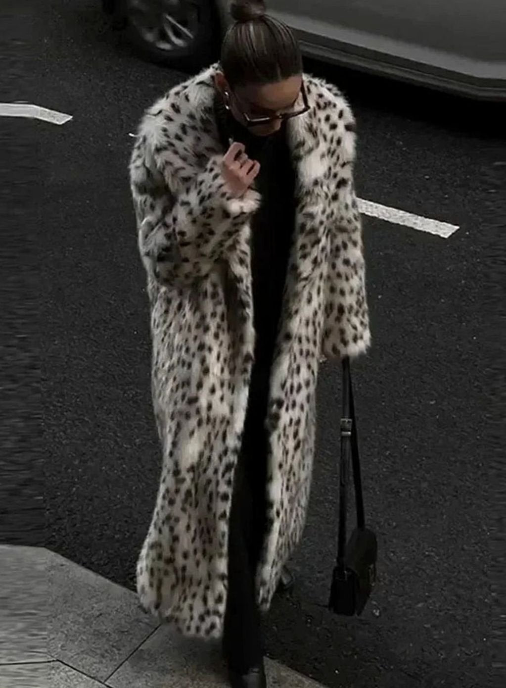 Ferosina - Faux Fur Leopard Print Coat Cold Weather Outings