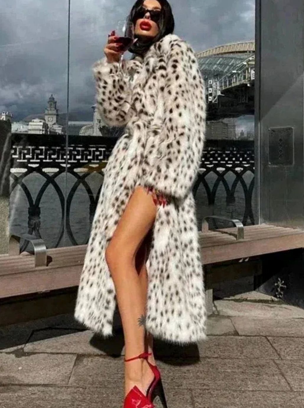 Ferosina - Faux Fur Leopard Print Coat Cold Weather Outings — view 6 of 7
