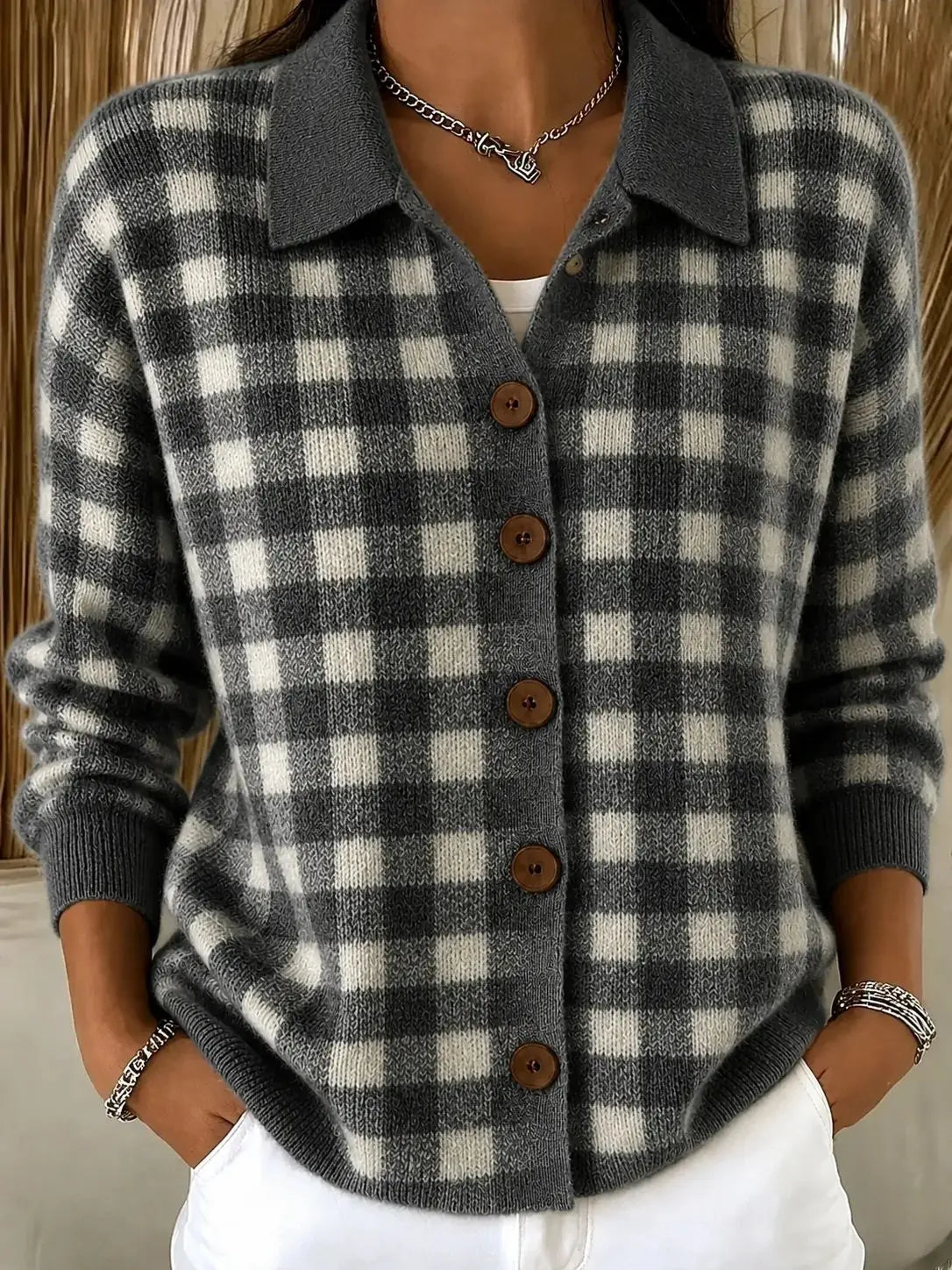 Thornleigh - Plaid Knit Cardigan For Cool Mornings — view 6 of 7